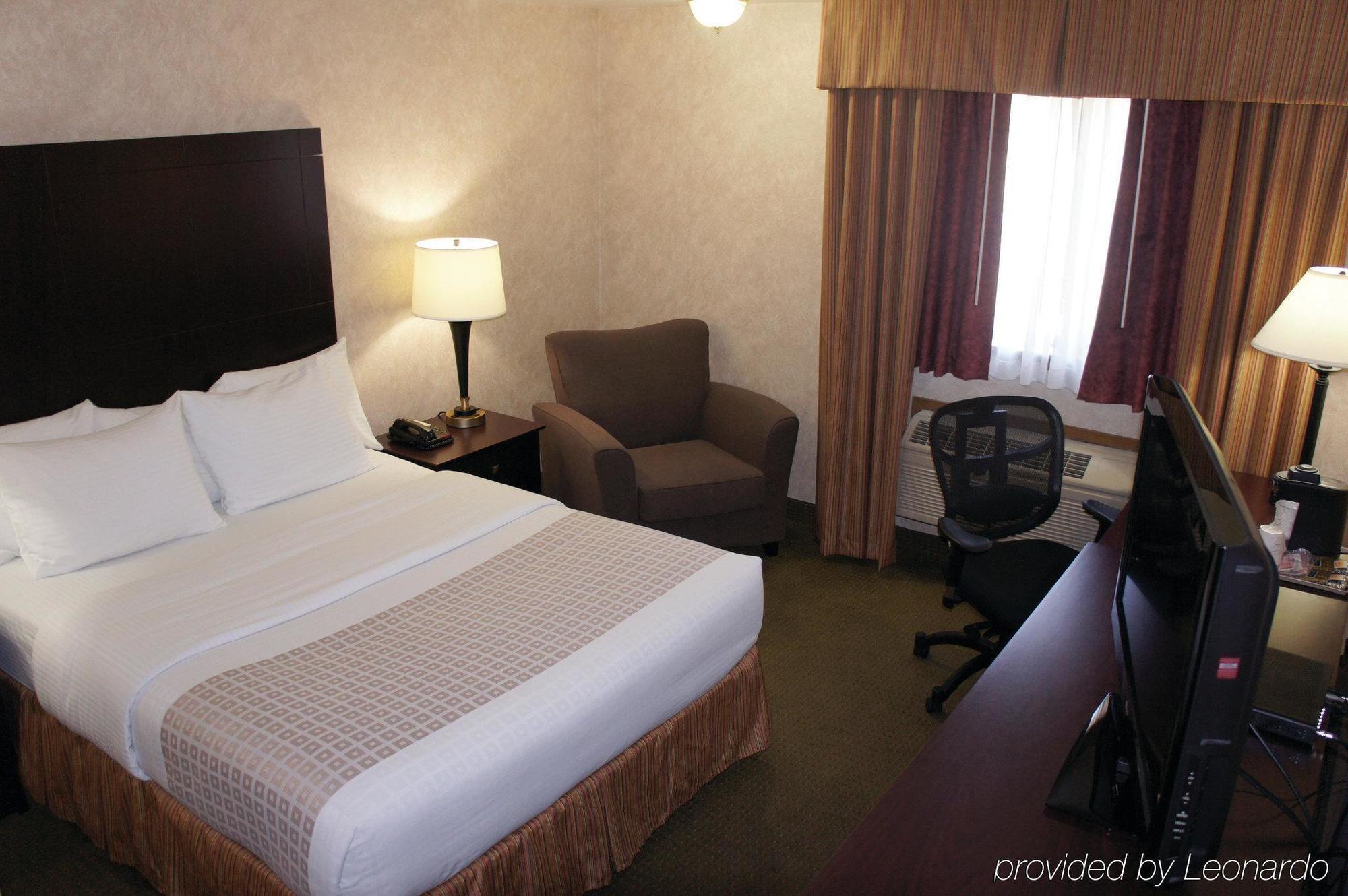 La Quinta By Wyndham Woodburn Hotel Kültér fotó